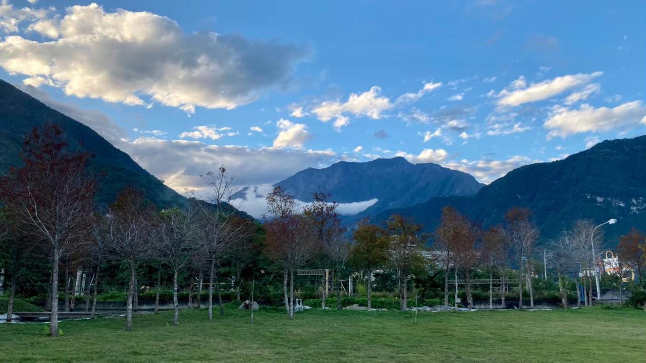 Taroko Liiko Hotels Xincheng Township Exteriör bild